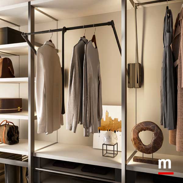 Appendiabito saliscendi