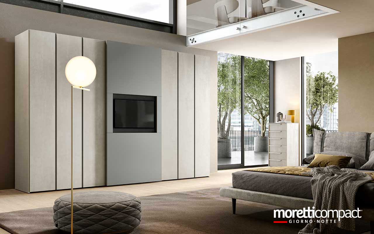 Armadio combinato, ante battenti Bora e scorrevoli Brunale TV