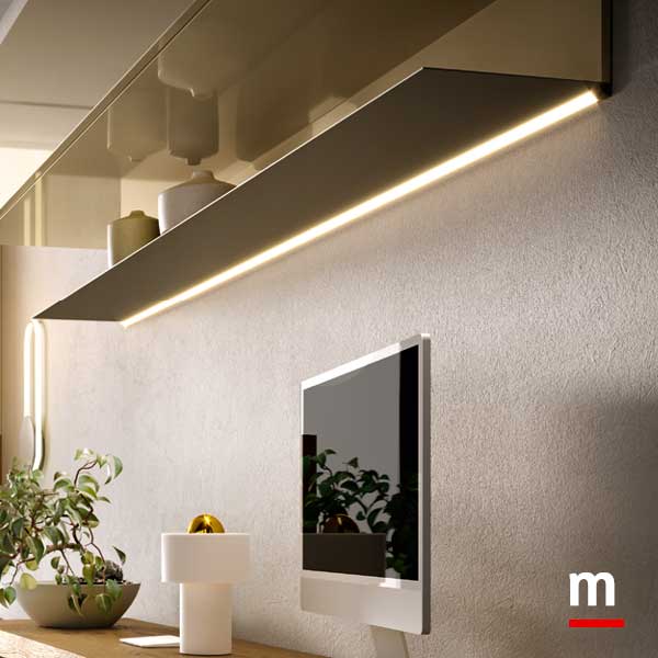 Illuminazione Led sotto pensile Illuminazione Led sotto pensile