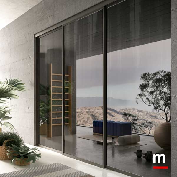 Portale con ante chiuse