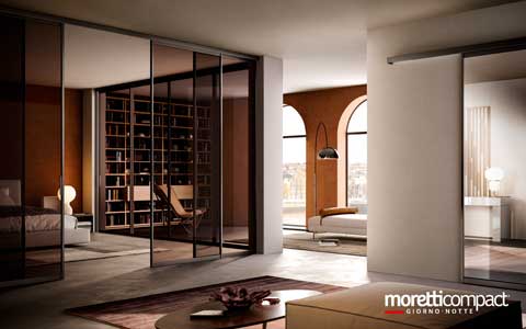 Portale ad ante scorrevoli vetro con binari a soffitto