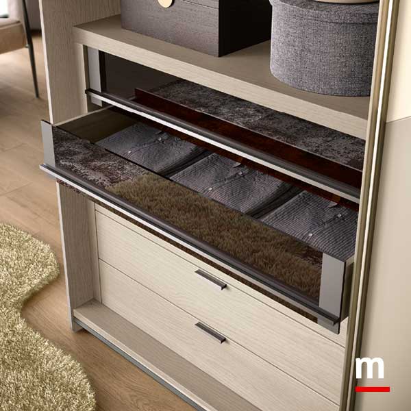 Cassetti con frontali in vetro fumè