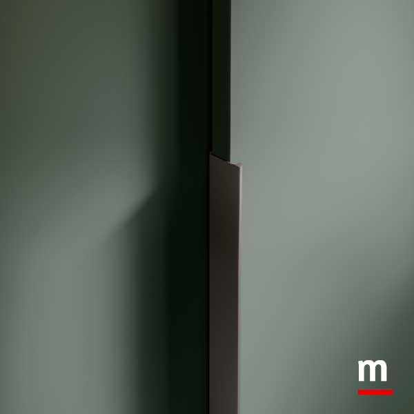 Anta Libeccio con maniglia MH16