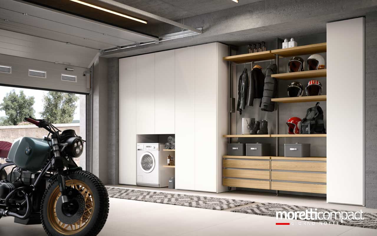 Cabina armadio Virgo tra due armadi battenti