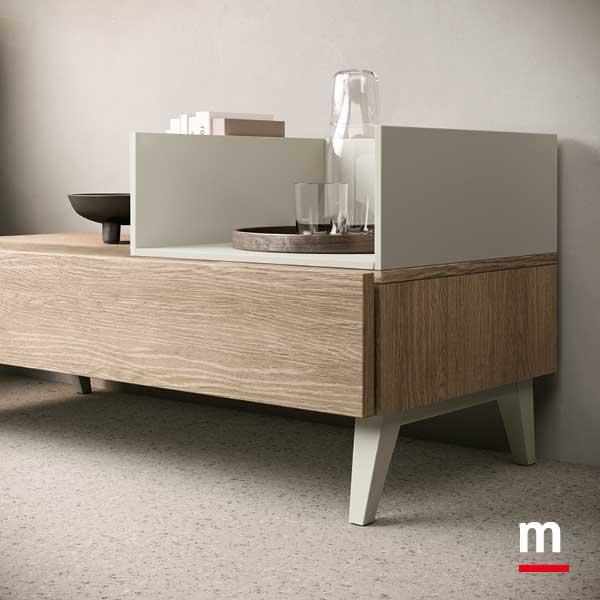 Supporti in legno laccati